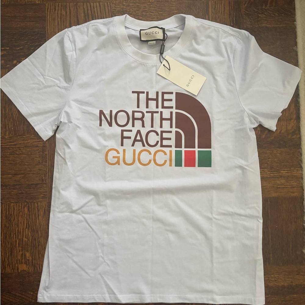 NEW WITH TAGS GUCCI x NORTHFACE OVERSIZED T-SHIRT